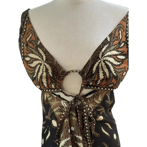 Nicole Miller Tropical Print Handkerchief 100% Silk Dress Size Medium - Picture 7 of 7